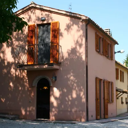 펜션 Spacious Farmhouse In With Private Terrace 몬테카로토